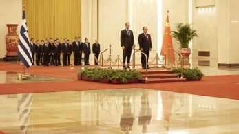 Θερμή υποδοχή Μητσοτάκη από Τσιανγκ: Ισχυρή και αμοιβαία επωφελής η σχέση Ελλάδας-Κίνας