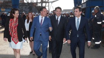 Νέα σελίδα στα Ναυπηγεία Ελευσίνας – Υπεγράφη η σύμβαση με την DFC