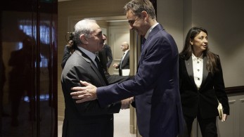Μητσοτάκης σε Παλαιστίνιο πρωθυπουργό: Ανθρωπιστικές παύσεις για βοήθεια στη Γάζα Μητσοτάκης σε Παλαιστίνιο πρωθυπουργό: Ανθρωπιστικές παύσεις για βοήθεια στη Γάζα