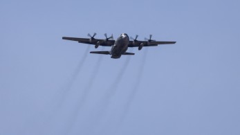 Αναχώρησε το ελληνικό C-130 με ανθρωπιστική βοήθεια για τη Γάζα