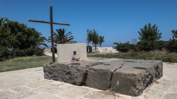 Τρισάγιο στον τάφο του Νίκου Καζαντζάκη - 66 χρόνια από τον θάνατο του μεγάλου στοχαστή