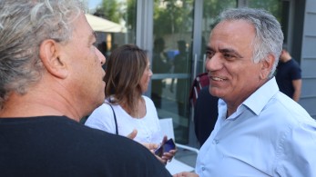 Οι άνθρωποι είναι αριστεροί, όχι κορόιδα