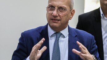 Συνάντηση Οικονόμου με τον πρέσβη της Μεγάλης Βρετανίας - Νεανική παραβατικότητα και κάμερες στο επίκεντρο