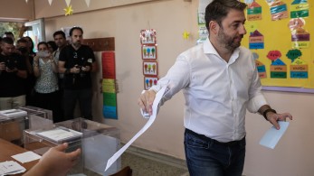 Μώραλης, Κουρέτας, Αγγελούδης, Αρναουτάκης: αδειάζουν τον Ανδρουλάκη