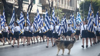Η μαθητική παρέλαση για την 28η Οκτωβρίου στη Θεσσαλονίκη - Δείτε βίντεο