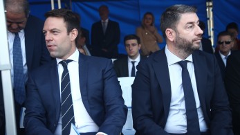 Ούτε ματιά δεν αντάλλαξαν Κασσελάκης-Ανδρουλάκης (Φωτογραφίες)