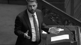 Η βαρύτητα... Ανδρουλάκη