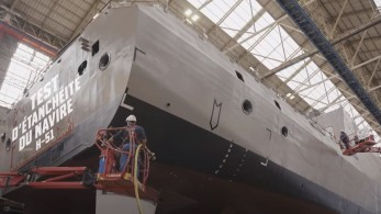 Belharra: backstage από την καθέλκυση της φρεγάτας «Κίμων»