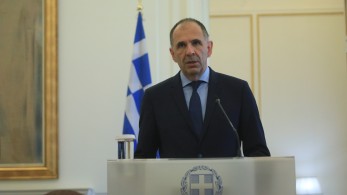 Συνεργασία ελληνικού υπουργείου Εξωτερικών με αιγυπτιακές Αρχές για ανθρωπιστική βοήθεια στη Γάζα