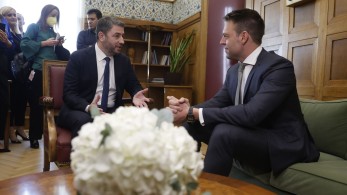 Στην Κεντροαριστερά αλλού βρίσκονται και αλλού πατάνε Στην Κεντροαριστερά αλλού βρίσκονται και αλλού πατάνε