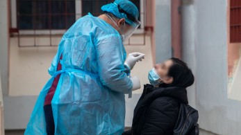 Κορωνοϊός: 57 οι νεκροί αυτήν την εβδομάδα - Αύξηση στις εισαγωγές