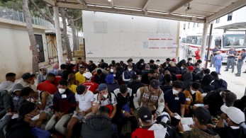 Frontex: μειώθηκαν κατά 42% οι παράνομες διελεύσεις που εντοπίσθηκαν στα σύνορα της ΕΕ το 2024 Frontex: μειώθηκαν κατά 42% οι παράνομες διελεύσεις που εντοπίσθηκαν στα σύνορα της ΕΕ το 2024