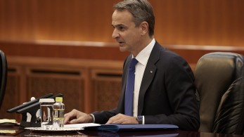 Στο Λονδίνο ο πρωθυπουργός: επενδύσεις και Γλυπτά του Παρθενώνα στο επίκεντρο