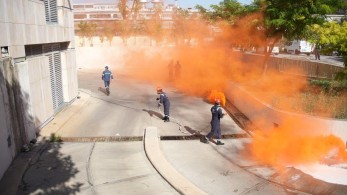 Εντυπωσιακή τελετή λήξης του προγράμματος εκπαίδευσης προσφύγων για έκτακτες ανάγκες