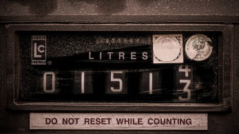 Πετρελαϊκές: επιζητούν κάθαρση της αγοράς