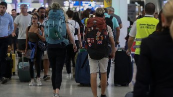 ΕΛΣΤΑΤ: αύξηση 4,7% στα ταξίδια Ελλήνων για διακοπές – Δεκαετές ρεκόρ το 2024 ΕΛΣΤΑΤ: αύξηση 4,7% στα ταξίδια Ελλήνων για διακοπές – Δεκαετές ρεκόρ το 2024