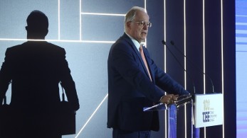 Κωνσταντίνος Τασούλας: συνάντηση με πρέσβεις και επιτετραμμένους αραβικών κρατών