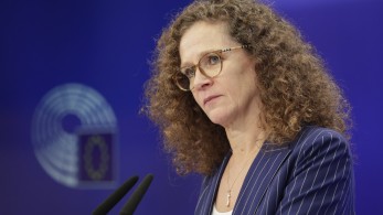 Ανύπαρκτη στη χώρα της η «ιέρεια» του ΣΥΡΙΖΑ Σοφί Ιν’τ Βελντ