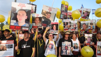 Οι μυστικές διαπραγματεύσεις που οδήγησαν στη συμφωνία για την απελευθέρωση ομήρων από τη Χαμάς