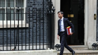 Βρετανία - Σούνακ: συγκάλεσε έκτακτο Υπουργικό Συμβούλιο κατά των Χούθι - Επικοινώνησε με Σίσι