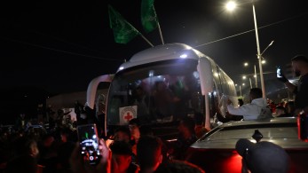 Επιφυλάξεις από Ισραήλ και η Χαμάς για τις λίστες όσων απελευθερώνονται σήμερα