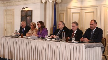 Γεραπετρίτης - Βενιζέλος: οι φήμες και οι πράξεις Γεραπετρίτης - Βενιζέλος: οι φήμες και οι πράξεις