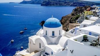 Η Bild τρολάρει την... Bild: «Πουλήστε τα νησιά σας, χρεοκοπημένοι... Γερμανοί!»