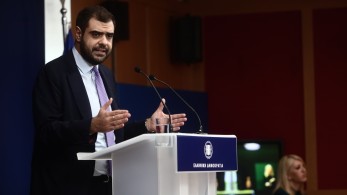 Μαρινάκης για Κασσελάκη: αδυνατεί να καταλάβει τη διαφορά ανάμεσα σε φορολογικά έσοδα και συντελεστές