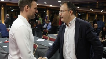 Το είπε και το κάνει (τη ζωή Κασσελάκη δύσκολη) ο Θεοχαρόπουλος