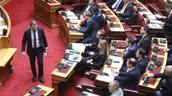 ΠΑΣΟΚ: τα ρέστα τους σε ένα ψέμα για να καλύψουν τη φτώχεια τους