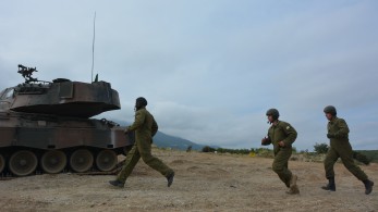 ΕΕ: αύξηση ρεκόρ στις στρατιωτικές δαπάνες το 2022