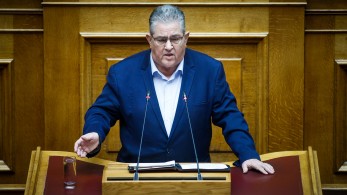 Σύνταγμα, εκλογές και… ΚΚΕ