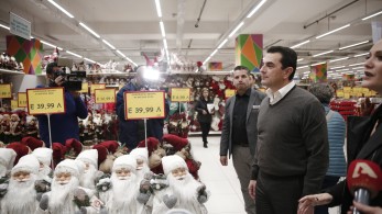 Aυτοψία Σκρέκα σε πολυκατάστημα παιχνιδιών: Μειωμένες οι τιμές στα χριστουγεννιάτικα είδη