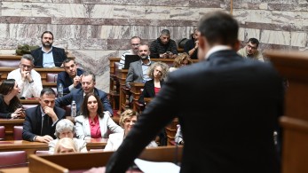 Κασσελάκης εναντίον Τσίπρα: Χάσαμε το 68% της κοινοβουλευτικής μας δύναμης