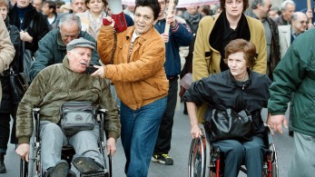 Ο πολιτικός κόσμος της κυβέρνησης τιμά την Παγκόσμια Ημέρα των ΑμεΑ