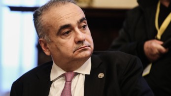 Σφαγή Κασσελάκη-Ανδρουλάκη για τα… μάτια του Βερβεσού