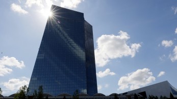 ΕΚΤ: μείωσε στο 3,5% το βασικό της επιτόκιο