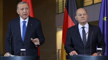 Συνάντηση Ερντογάν-Σολτς: σε τεταμένο κλίμα η κοινή συνέντευξη Τύπου