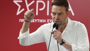 Στα χαρακώματα ο ΣΥΡΙΖΑ: οι μάχες Κασσελάκη-Αχτσιόγλου-Τσακαλώτου και το χάσμα των συνιστωσών