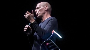 Απαντά ο Βαρουφάκης στον Κασσελάκη: «Ευτυχώς δεν θα υπουργοποιήσει ποτέ κανέναν» Απαντά ο Βαρουφάκης στον Κασσελάκη: «Ευτυχώς δεν θα υπουργοποιήσει ποτέ κανέναν»