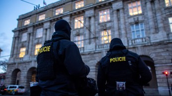 Σε συναγερμό στην Πράγα: ενισχύονται τα μέτρα ασφαλείας - Περιπολίες σε δημόσιους χώρους