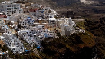 Ανοίγει το «Εξοικονομώ-Επιχειρώ» για ξενοδοχεία και καταλύματα