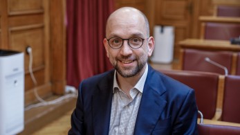 Κώστας Μπάρκας: Δυστυχώς, το ΠΑΣΟΚ περιμένει μαζί με τον Σκέρτσο στον προθάλαμο του πρωθυπουργού