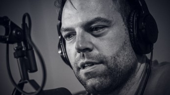 Η καριέρα του Στέφανου ως ραδιοφωνικού παραγωγού έληξε άδοξα!