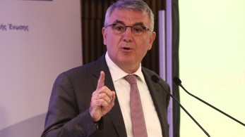 Πάνος Τσακλόγλου: Βγάζουμε από τη μαύρη εργασία τους μετανάστες