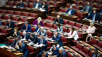 Έμειναν χωρίς «νεοφιλελεύθερο» μπαμπούλα Έμειναν χωρίς «νεοφιλελεύθερο» μπαμπούλα