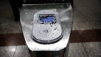 Επέτειος Γρηγορόπουλου: καταστροφές στο μετρό της Ομόνοιας μετά την πορεία