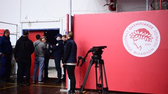 Συνήγορος 18χρονου: Δεν είναι οργανωμένος οπαδός - Δεν έριξε μόνο αυτός φωτοβολίδα