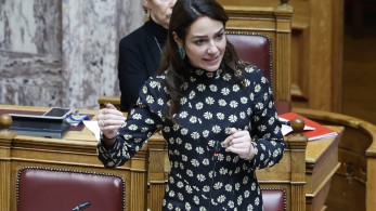 Δόμνα Μιχαηλίδου: Οι συγχωνεύσεις των σχολείων γίνονται για το συμφέρον των παιδιών