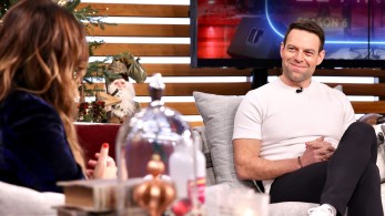 Ο δήθεν έρπης και η μάχη Κασσελάκη με ένα ντουλάπι